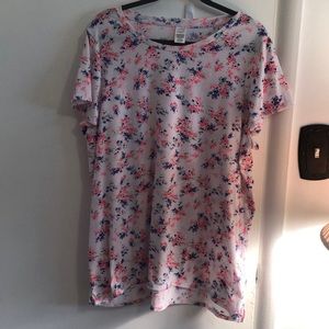 -XL- top with colorful pattern comfortable cotton.